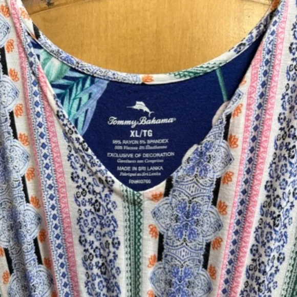 Tommy Bahama Sleep Caftan, Multi-Color, XL  GUC - Picture 4 of 5